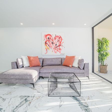 Moderno Apartamento Frente Al Canal Con Terrazas Leilighet Empuriabrava Eksteriør bilde