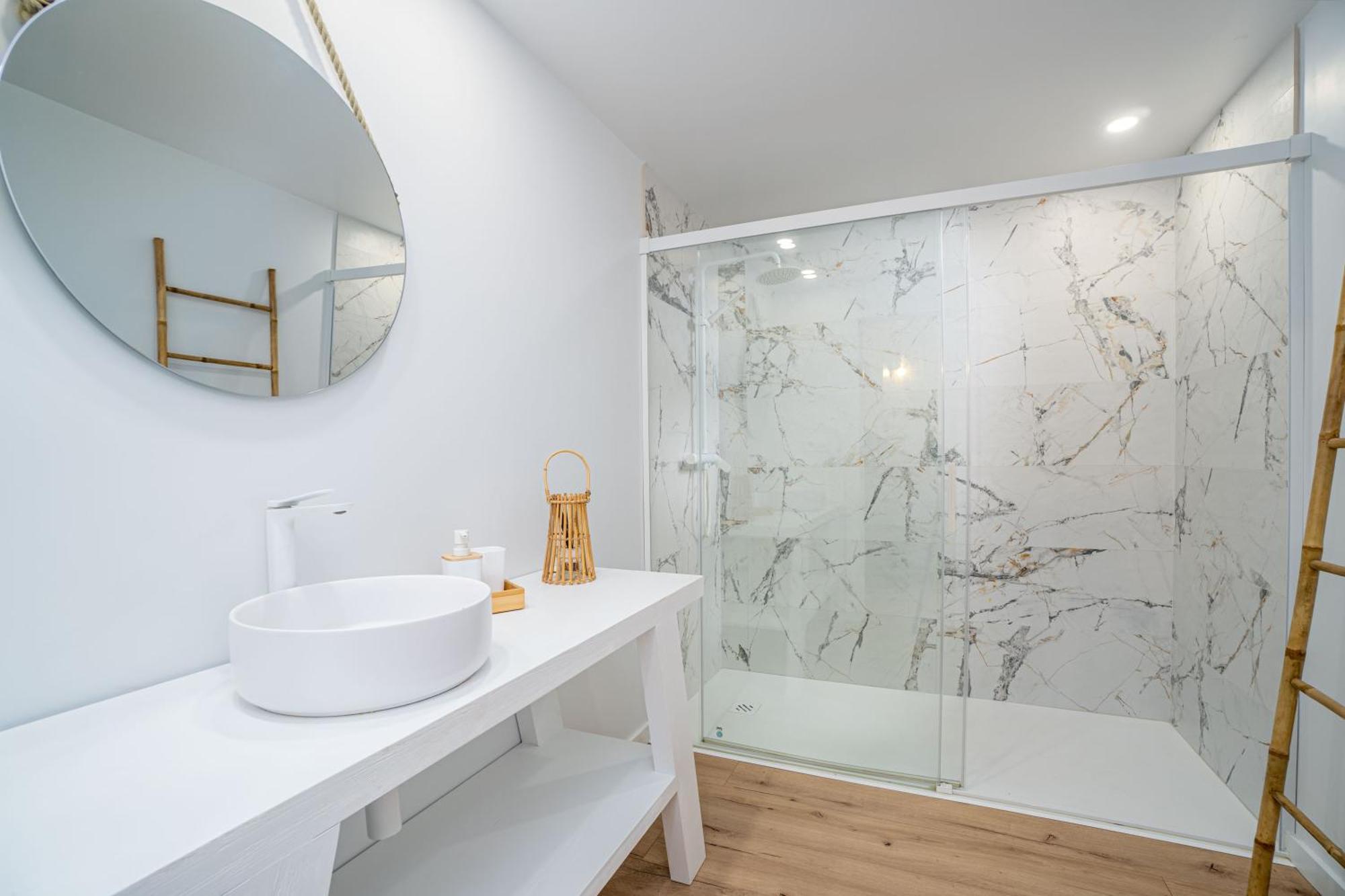 Moderno Apartamento Frente Al Canal Con Terrazas Leilighet Empuriabrava Eksteriør bilde