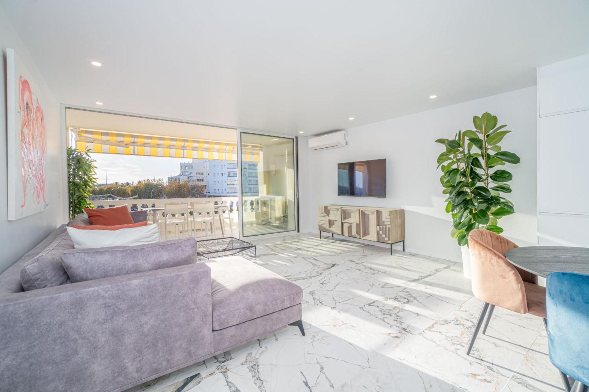 Moderno Apartamento Frente Al Canal Con Terrazas Leilighet Empuriabrava Eksteriør bilde