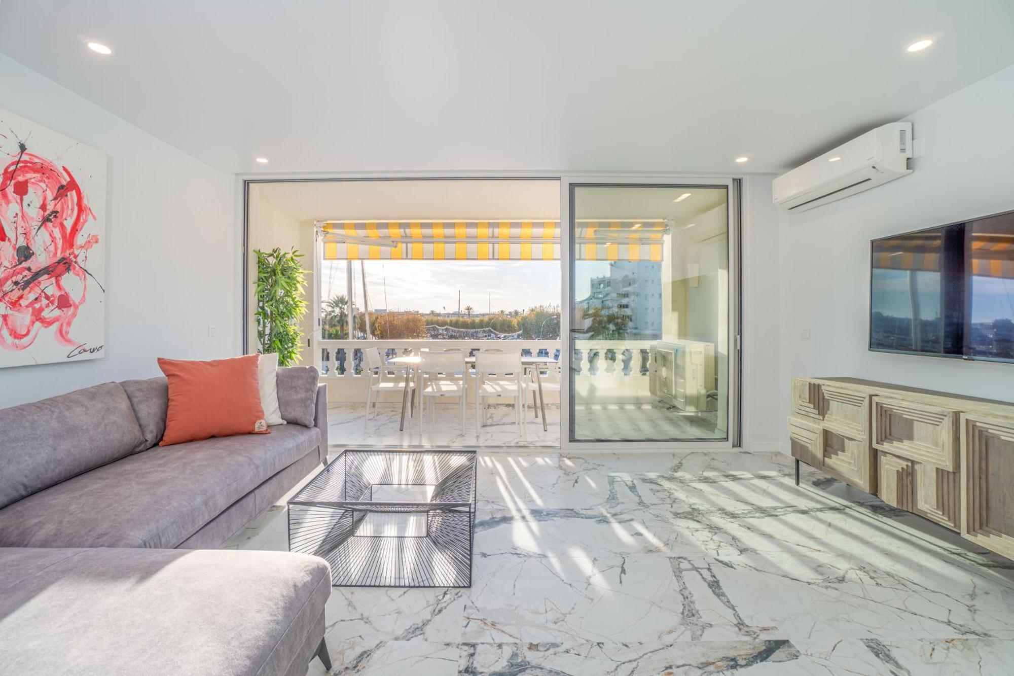 Moderno Apartamento Frente Al Canal Con Terrazas Leilighet Empuriabrava Eksteriør bilde