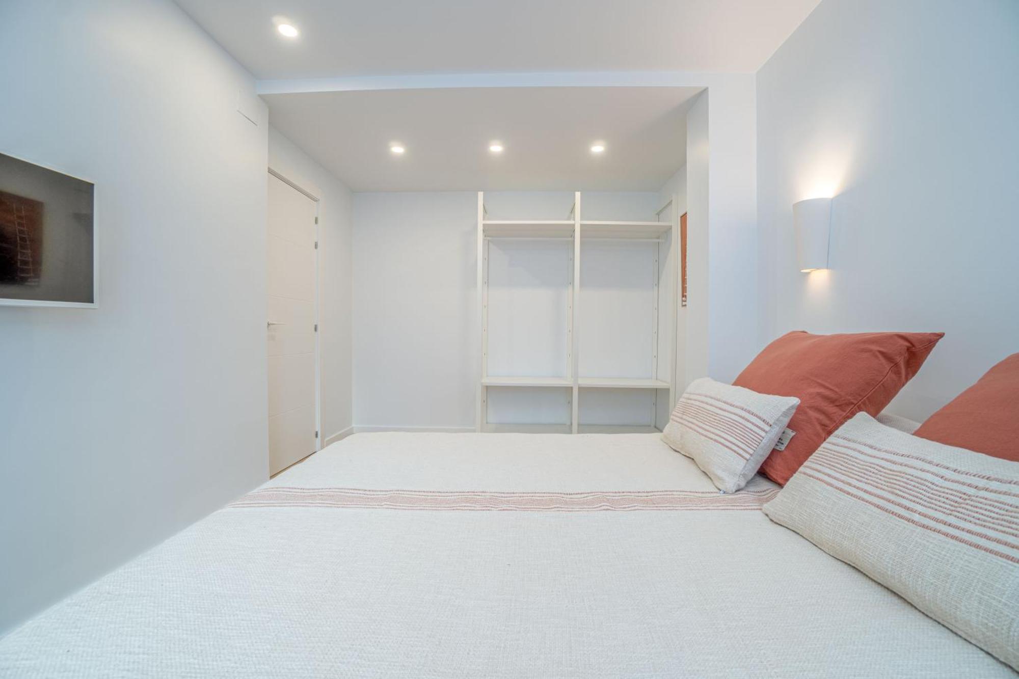 Moderno Apartamento Frente Al Canal Con Terrazas Leilighet Empuriabrava Eksteriør bilde
